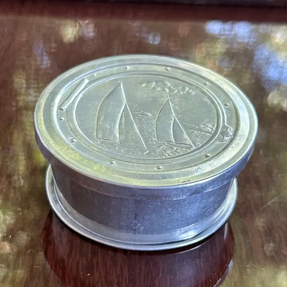 Vintage Aluminum Collapsible Travel Cup – Sailboat Lid – 3” Tall